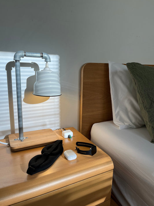 The Power of Convective & Evaporative Cooling to Keep You Cool with the Fantail Bed Fan
